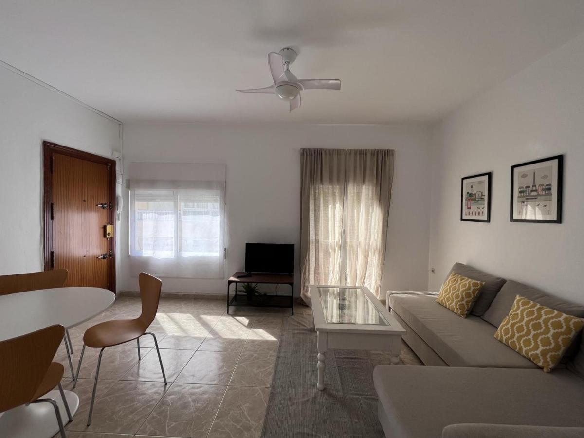 Seaty Center By Gms Apartamentos ฟูเอนฮิโรลา ภายนอก รูปภาพ